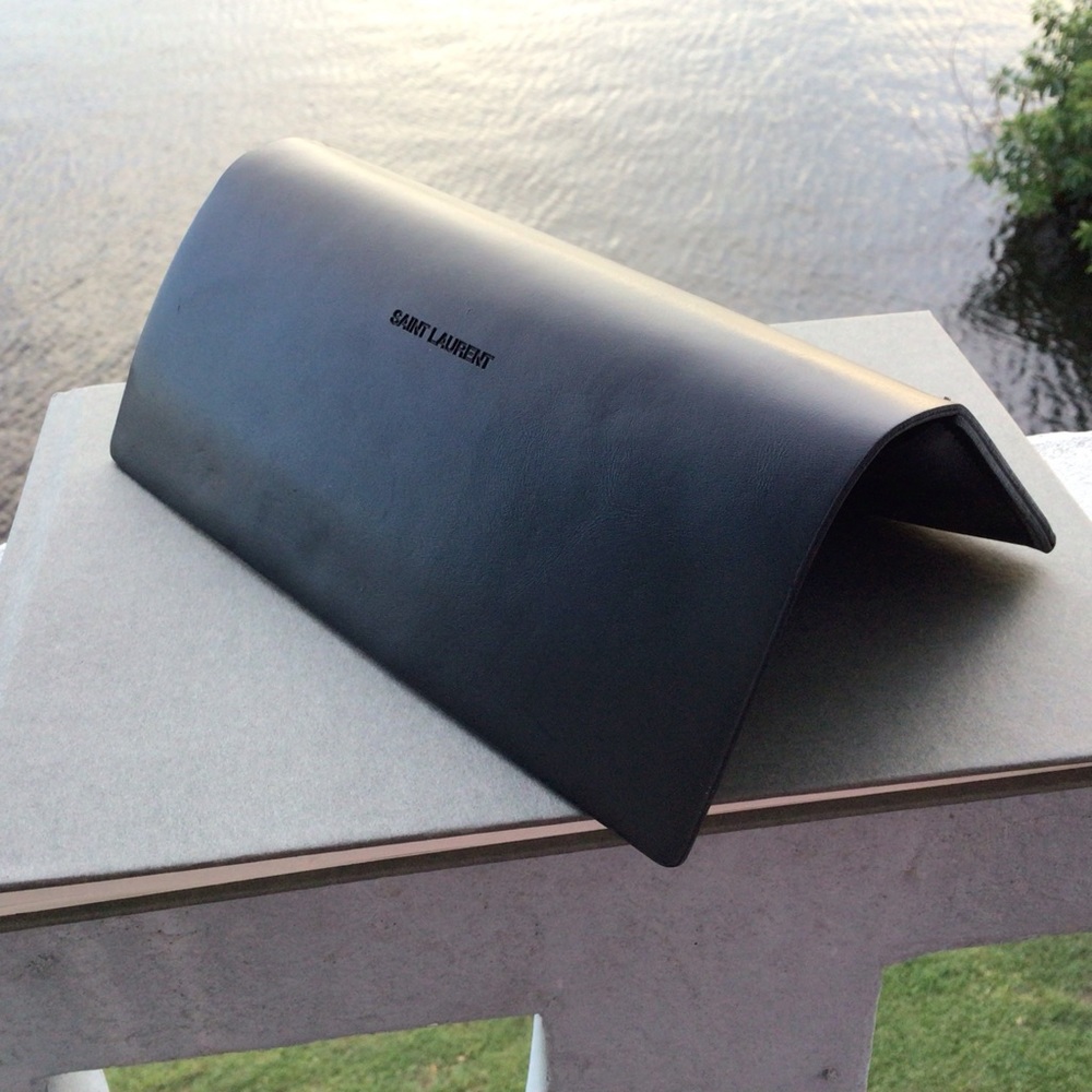 St. Laurent Clutch or Case with Magnetic Closure - Picture 10 of 14